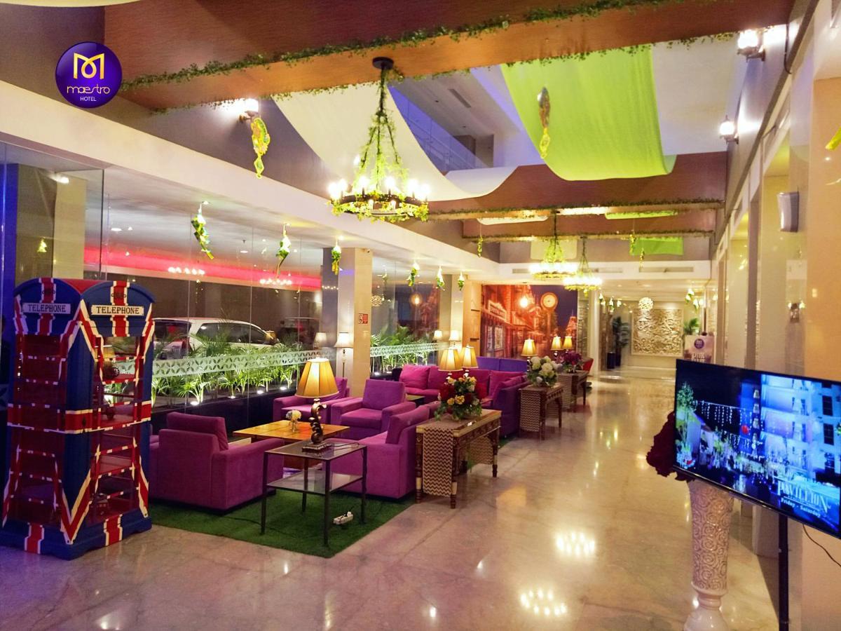 Maestro Hotel Kota Baru Понтіанак Екстер'єр фото